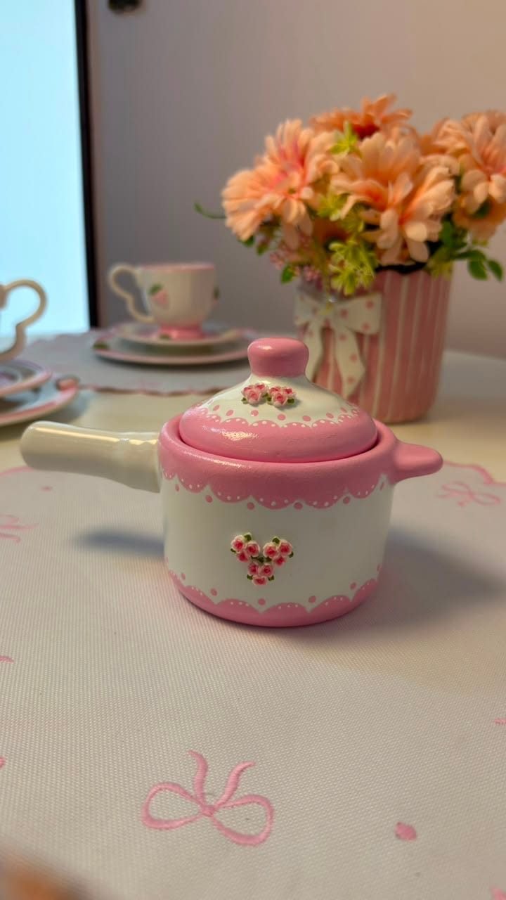 Mini Panela Decorativa Shabby Chic Floral Rosa